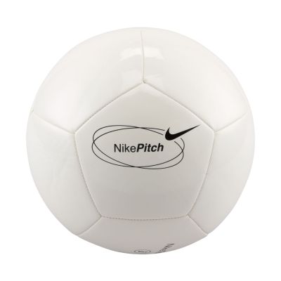 4. Nike Pitch Team 25 Football HV6337 100