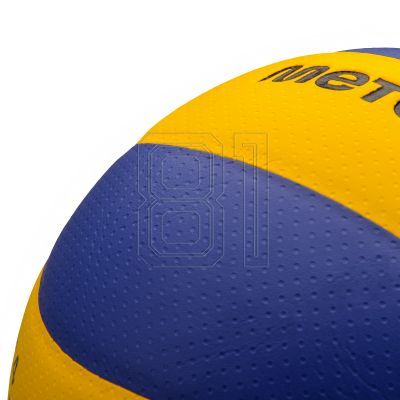 8. Volleyball Meteor Chilli 10088