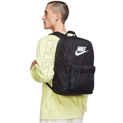 8. Nike Heritage Backpack DC4244 010