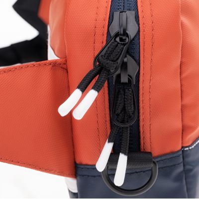 10. Hi-Tec Tyler 90S 92800407052 waist bag