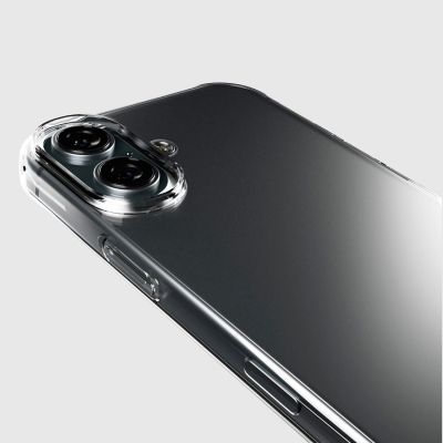 7. SBS Skinny Cover for iPhone 16 - transparent