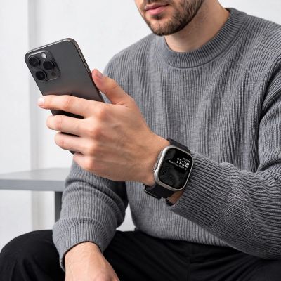 4. Tech-Protect Motion Strap for Apple Watch 44 / 45 / 46 / 49 mm - Black