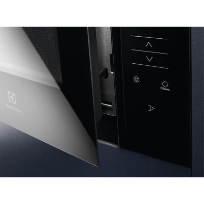 3. ELECTROLUX KMFE172TEX microwave oven