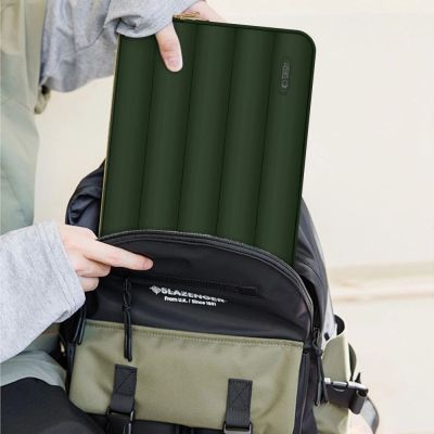 6. Laptop bag 15-16 Tech-Protect Puffy - olive
