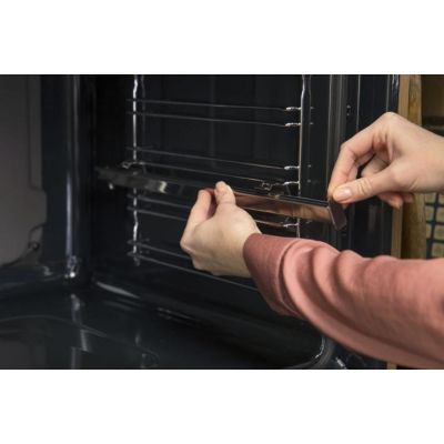 9. GORENJE BO6737E02BG oven