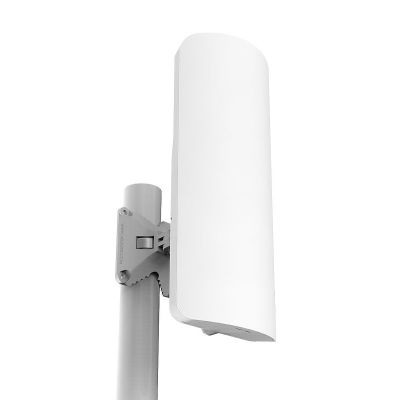 7. UISP Wireless Mikrotik mANTBox 2 12s (RB911G-2HPnD-12S)