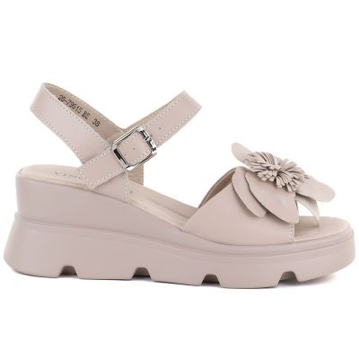 2. Women's beige leather wedge sandals Vinceza 26-79615