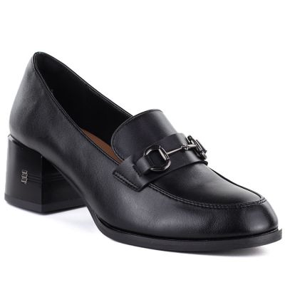 Women's leather lords shoes with heels, black, Vinceza 18116