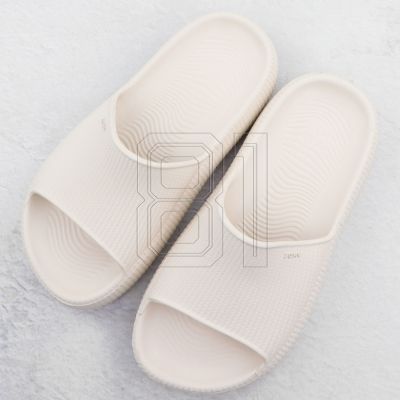 6. Zaxy RR285048 W INT2134A flip flops