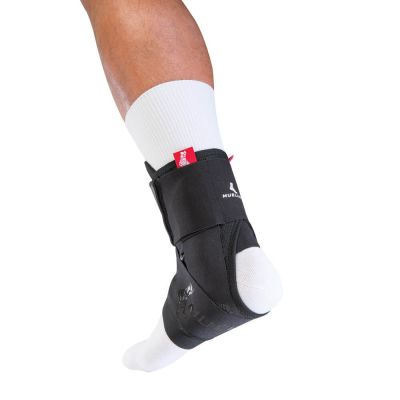 2. Mueller The One Ankle Brace Premium Black