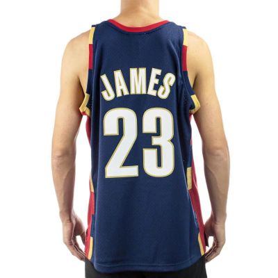 8. Mitchell &Ness Cleveland Cavaliers NBA Swingman Jersey Lebron James M SMJYGS18156-CCANAVY08LJA