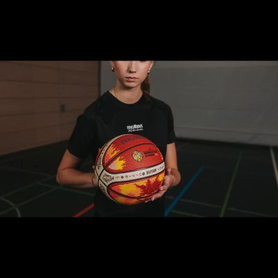 3. B6G2000-R-W6G Molten BG2000 Basketball
