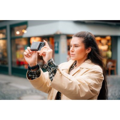 8. Verbatim Charge 'n' Go Lithium Polymer (LiPo) 10000 mAh Wireless Charging Gray