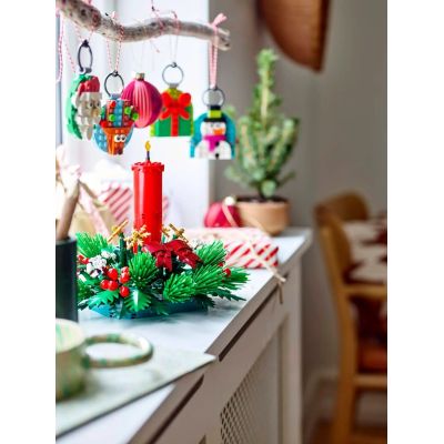 6. LEGO Iconic 40743 Christmas Table Decoration