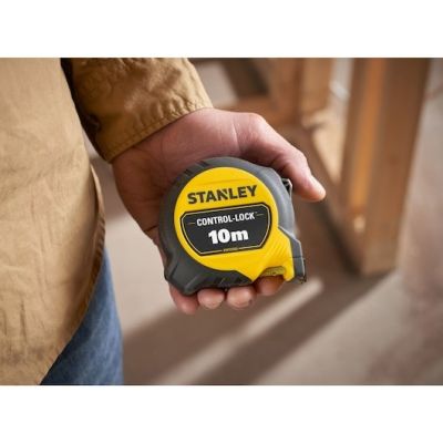 6. measure Stanley Control Lock 10m x
