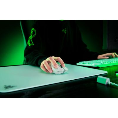 19. Wireless eSports Gaming Mouse Razer Viper V3 Pro – White