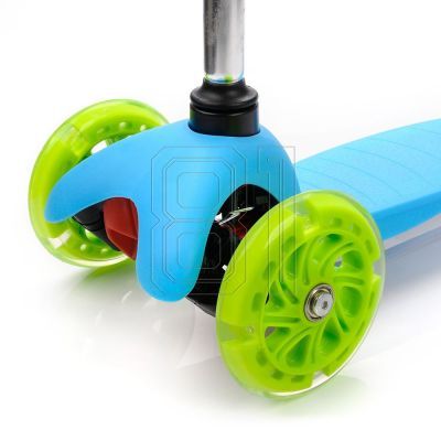 19. Tricycle scooter with wheels Led Meteor Jr 22500