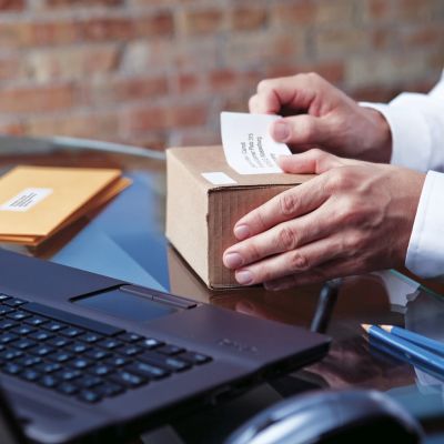 15. LW-Labels 54x101 shipping labels/white 12x220 pieces