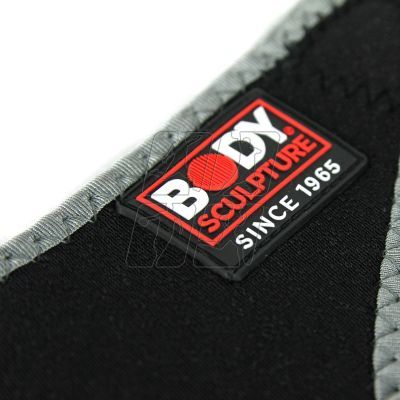 8. BNS 9205E ankle support