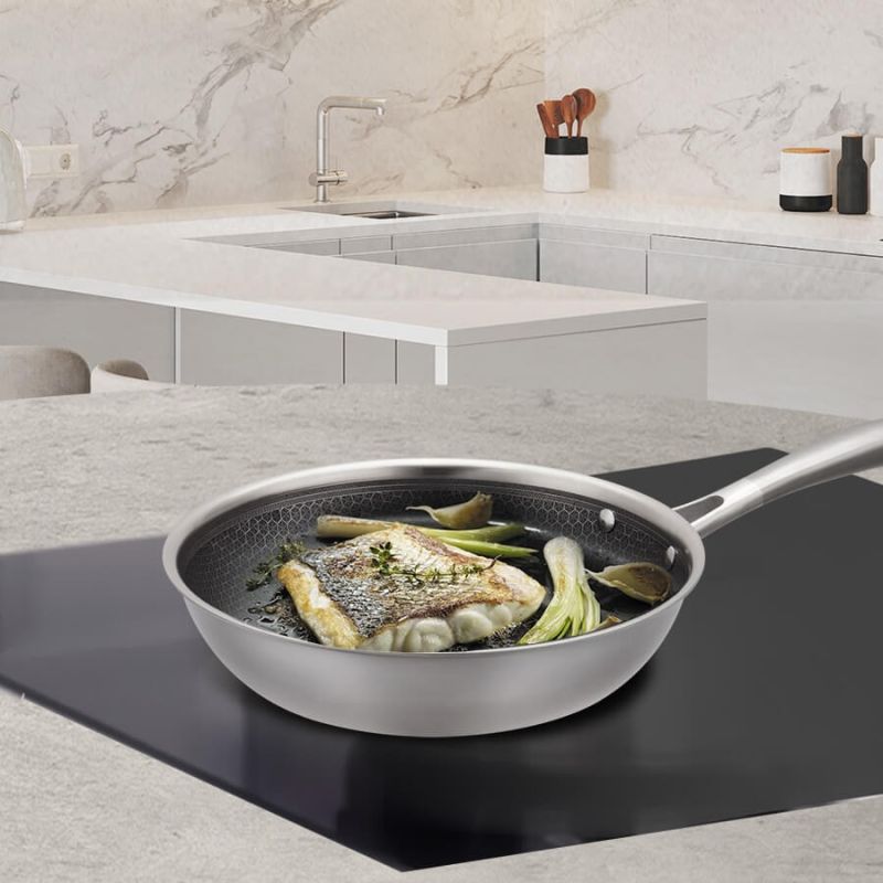 4. Frying pan MAESTRO MR-1224-28 28 cm