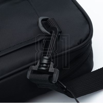 4. Iguana Andres Pouch 92800557896
