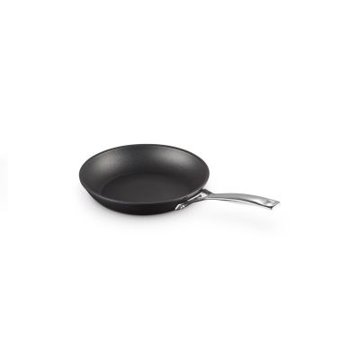 6. Le Creuset Tempered Non-Stick Shallow Frying Pan 4.5x28cm