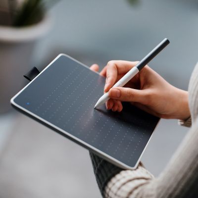 6. WACOM One - N GT-130005 Small Pen Tablet
