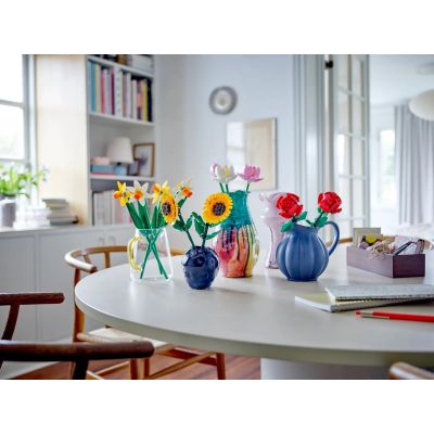 5. LEGO Flowers 40647 Lotus Flowers