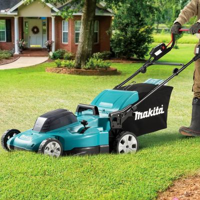 18. MAKITA DLM538Z cordless lawn mower (1852198) 2x 18V • 53cm • 70L