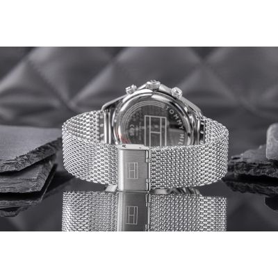 5. Tommy Hilfiger Miles 1792018 Men's Watch + BOX