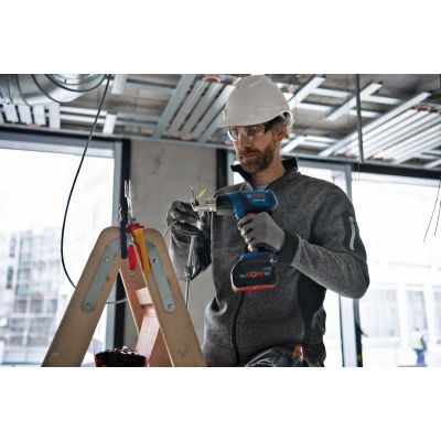 4. Bosch GHG 18V-50 Professional