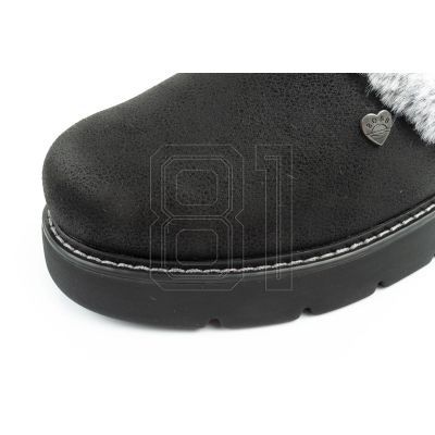 15. Skechers Cozy Blend slipper shoes for women, insulated slip-on sneakers