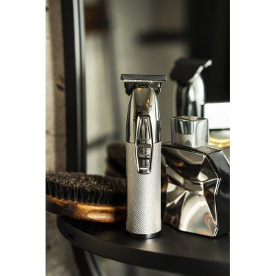 6. ADLER AD 2836s Silver USB Trimmer