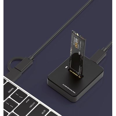 3. GEMBIRD M.2 SATA & NVME SSD DOCKING STATION BLACK