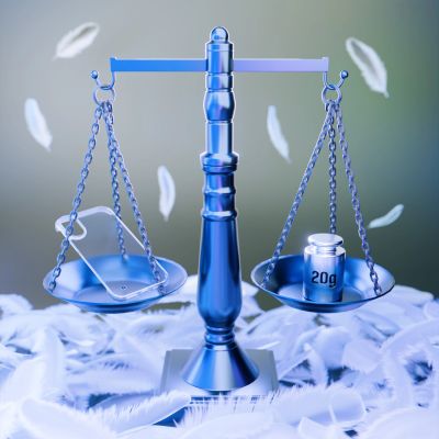 4. 3mk Just20g Clear Case for Apple iPhone 16 - transparent