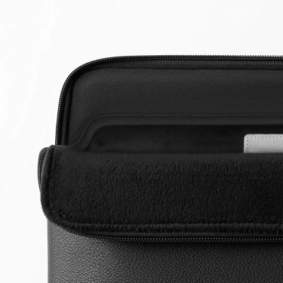 7. Tech-Protect Fleece Laptop Bag 13-14 - Black