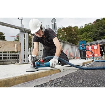 6. Bosch GBR 15 CA 9300 RPM Black, Blue 1500 W