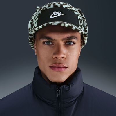 5. Nike Fly Cap HQ0362-010