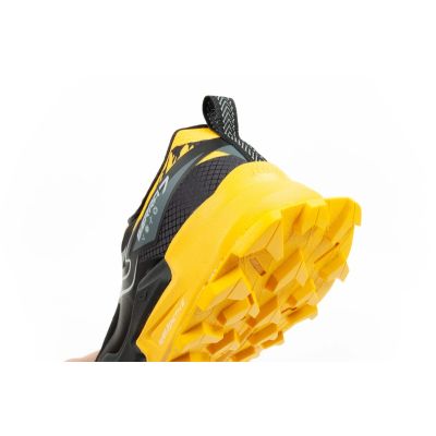 7. Joma Sierra 7 men's trail running shoes with cushioning