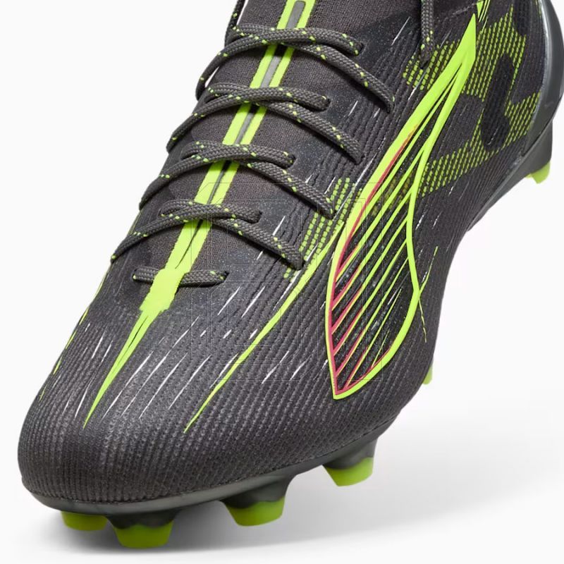 4. Puma Ultra 5 Ultimate FG M 108159-03 football boots