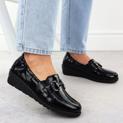 6. Women's patent leather wedge shoes, black, Rieker L5352-00