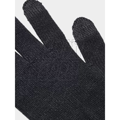 4. Under Armor M 1373157-001 gloves