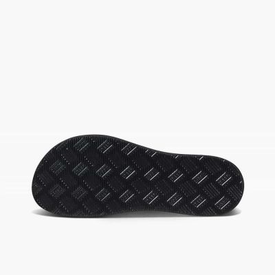4. Reef Newport M CI3755 Flip-Flops