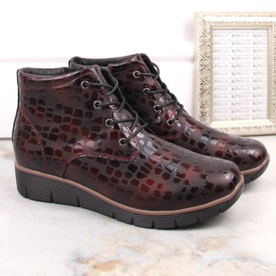 6. Insulated leather wedge ankle boots Filippo W PAW376B burgundy
