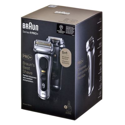 18. Braun Series 9 Pro+ 9567CC Electric Shaver