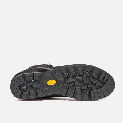 5. Garmont Vetta Evo GTX Approach Shoes - Black/Garmont Orange Size: 41_5