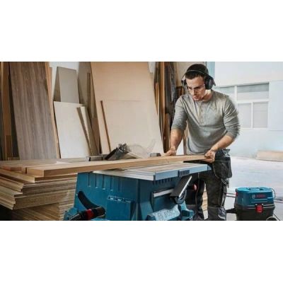 2. Bosch GTS 254 4300 RPM Circular Saw