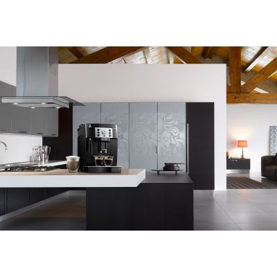 15. DeLonghi ECAM 22.115.B Automatic Coffee Machine