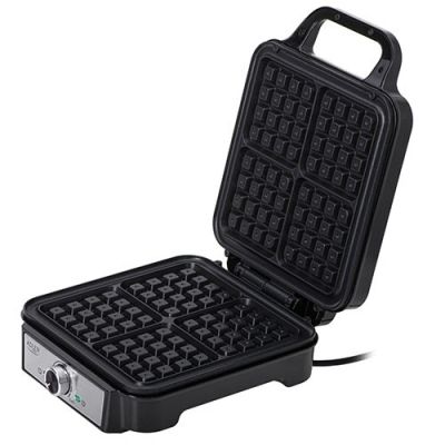 3. ADLER AD 3083 waffle maker