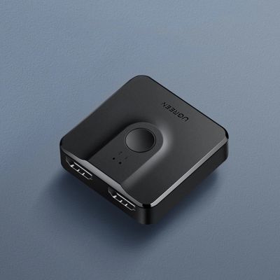 18. Ugreen switch HDMI splitter switch - 2x HDMI 4K 60Hz black (CM217)